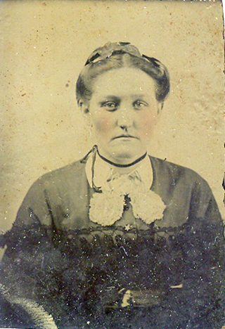 Unidentified woman from annette